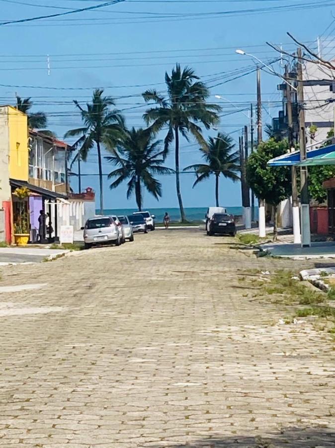 Casa Moderna E Aconchegante Com Opcao De Piscina Aquecida Cobrado A Parte, Area Gourmet Com Churrasqueira Em Deck Coberto, Lareira Na Sala A Apenas 50 Metros Da Praia Villa Praia Grande  Bagian luar foto